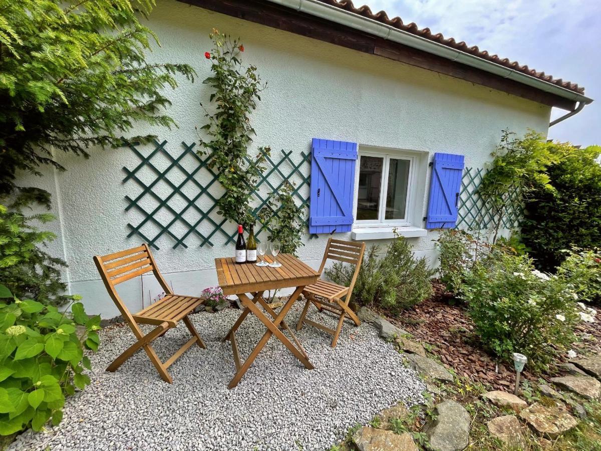 Champs Chevrier Villa Mezieres-sur-Issoire Luaran gambar